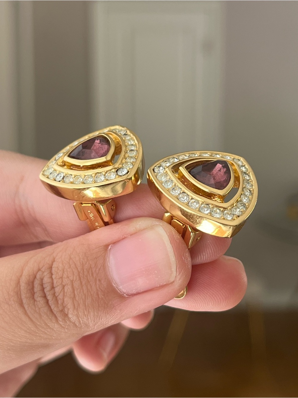 Authentic Vintage Dior Purple Brown Rhinestone Triangular Gold Clip-On Earrings - Picture 7 of 8